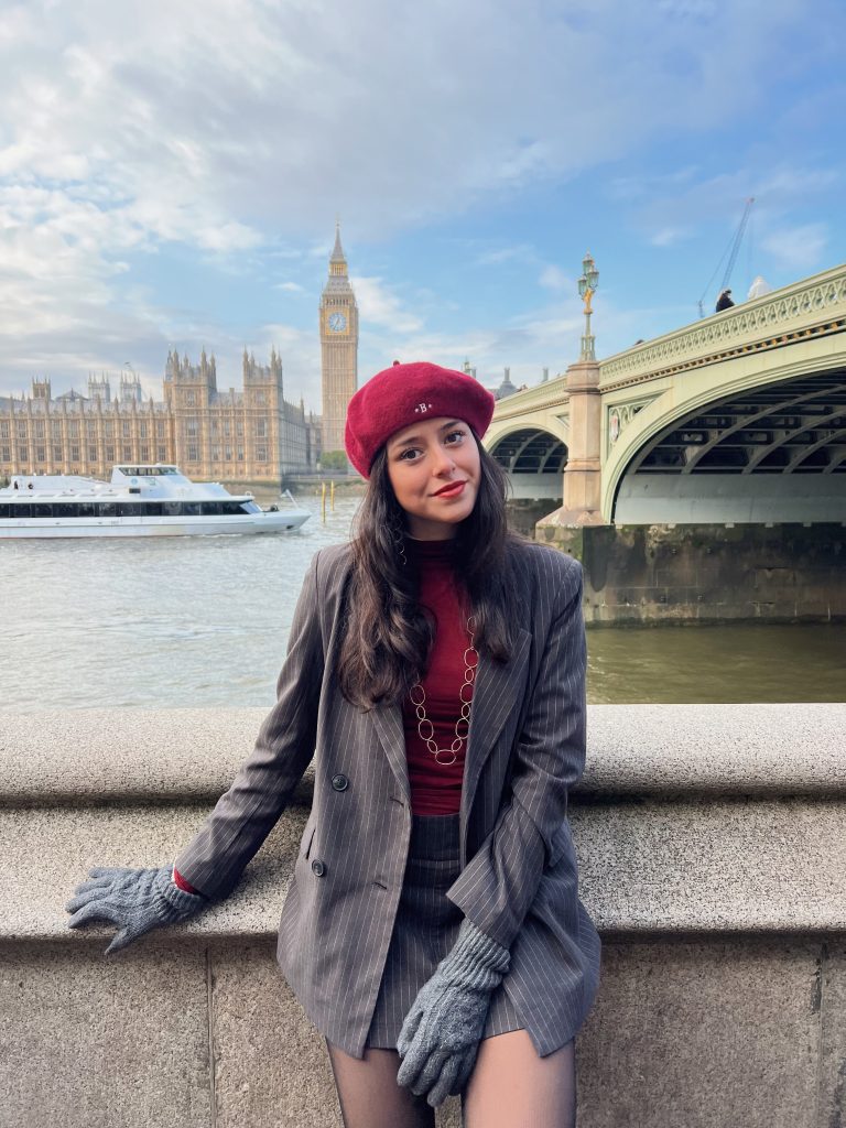 Mochilera viajando en Londres